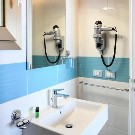 Signora Tita Chianalea - Scilla