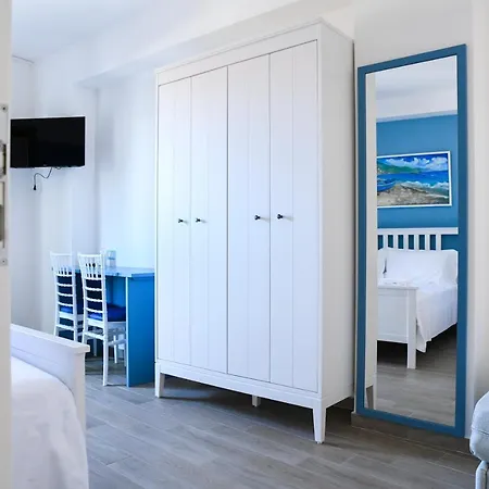 Signora Tita Chianalea - Bed & Breakfast *