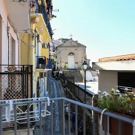 Oda ve Kahvaltı Signora Tita Chianalea -