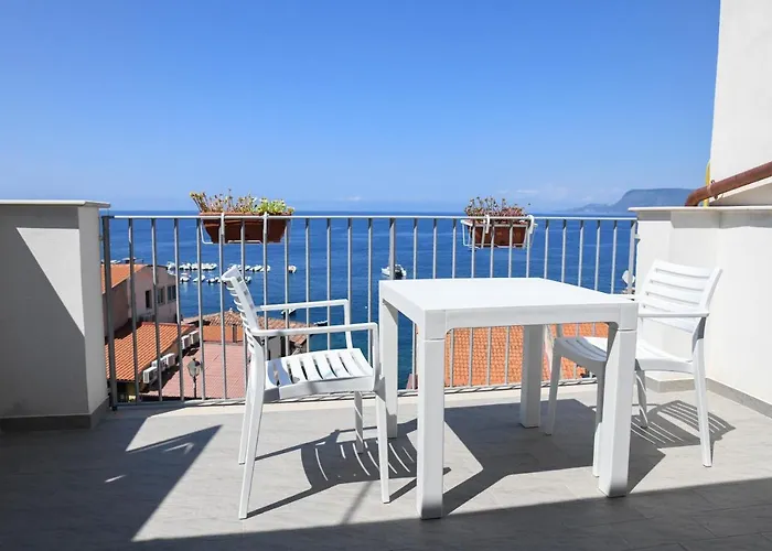 Signora Tita Chianalea - שילה