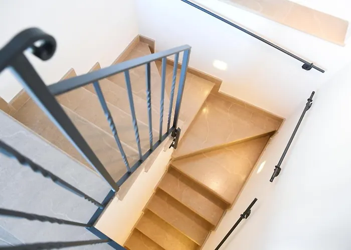 לינה וארוחת בוקר Signora Tita Chianalea - 3*