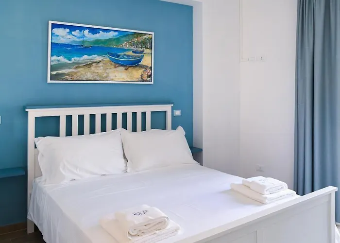 Signora Tita Chianalea - 3*